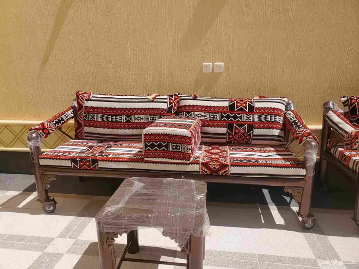 كراسي حديد جلسات خارجيه مراكيز شعبيه كويتيه 3