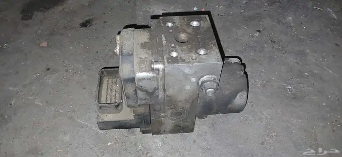 للبيع قطع غيار فورد لينكون تاون كار 38