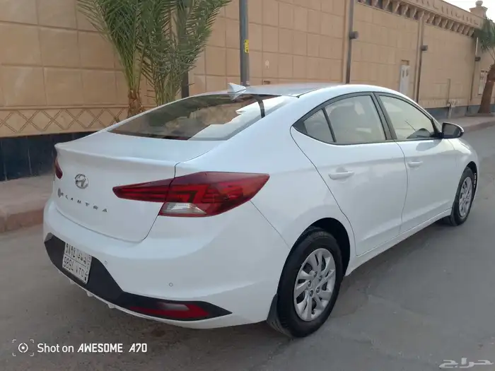 هونداي النترا 2019 وكاله للبيع 8