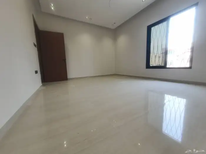 للبيع شقه تمليك علويه دبلكس جديده فى حى احد بالدمام 2