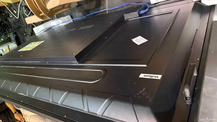 شاشات تفاعلية 75 بوصه تعمل بالمس 3