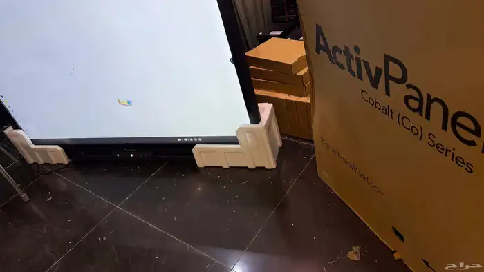 شاشات تفاعلية 75 بوصه تعمل بالمس 5