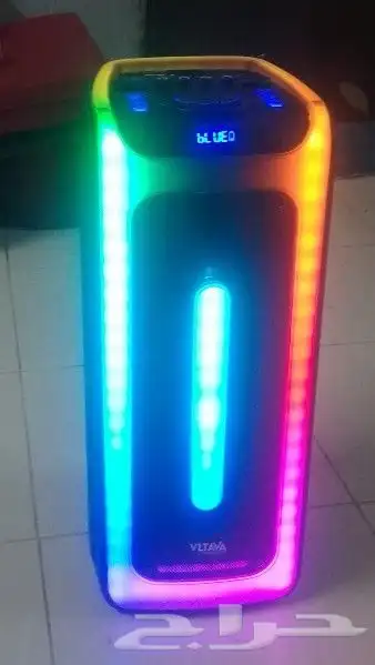 ملابس دمية لابوبو هوئيه ومجموعة اغراض للبيع سماعه اسطوان 4