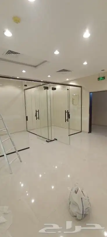 زجاج سكريت 8