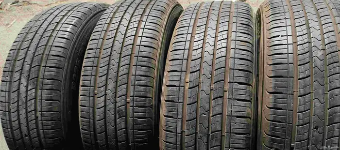 كفرات زيتوام كواري مقاس 225 60 18  تاريخ 2024 7