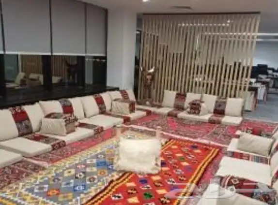 تاجير كراسي طاولات جلسات شعبيه كوش مداخل سماعات 2
