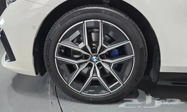 عرض خاص Bmw 520i msport موديل 2024 استيراد كوريا قيد الشحن 22