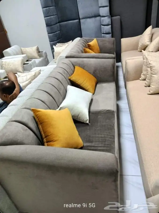 كنب جديد جاهز وبسعر المصنع شامل التوصيل 18