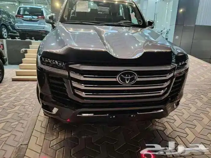 لاندكروزر VXR موديل 2025 اصفار سعودي كاش واقساط 0