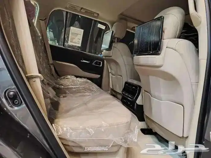 لاندكروزر VXR موديل 2025 اصفار سعودي كاش واقساط 6