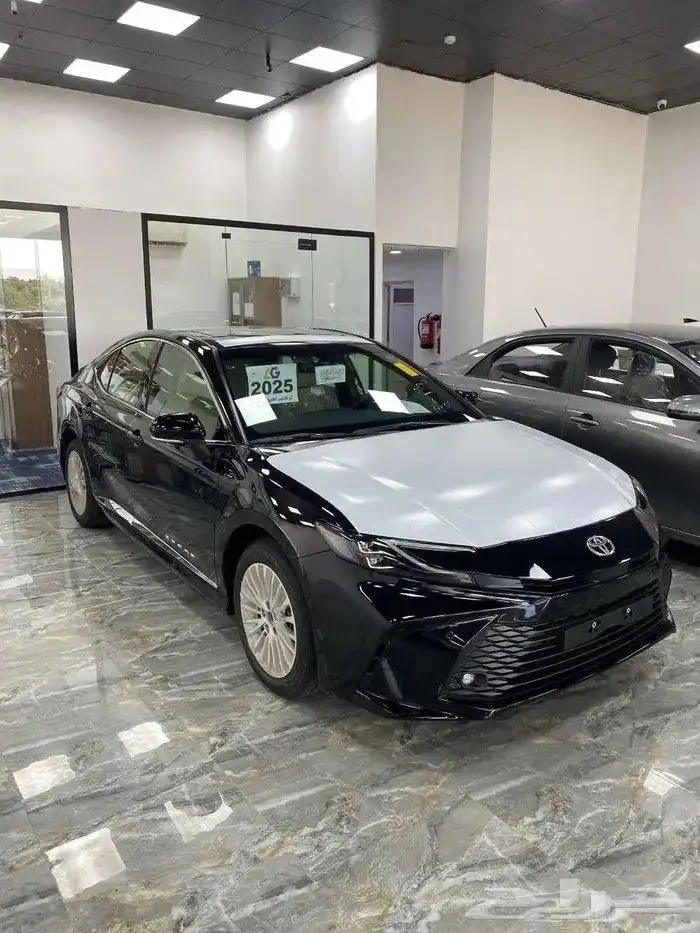 كامري LE نص فل موديل 2025 1