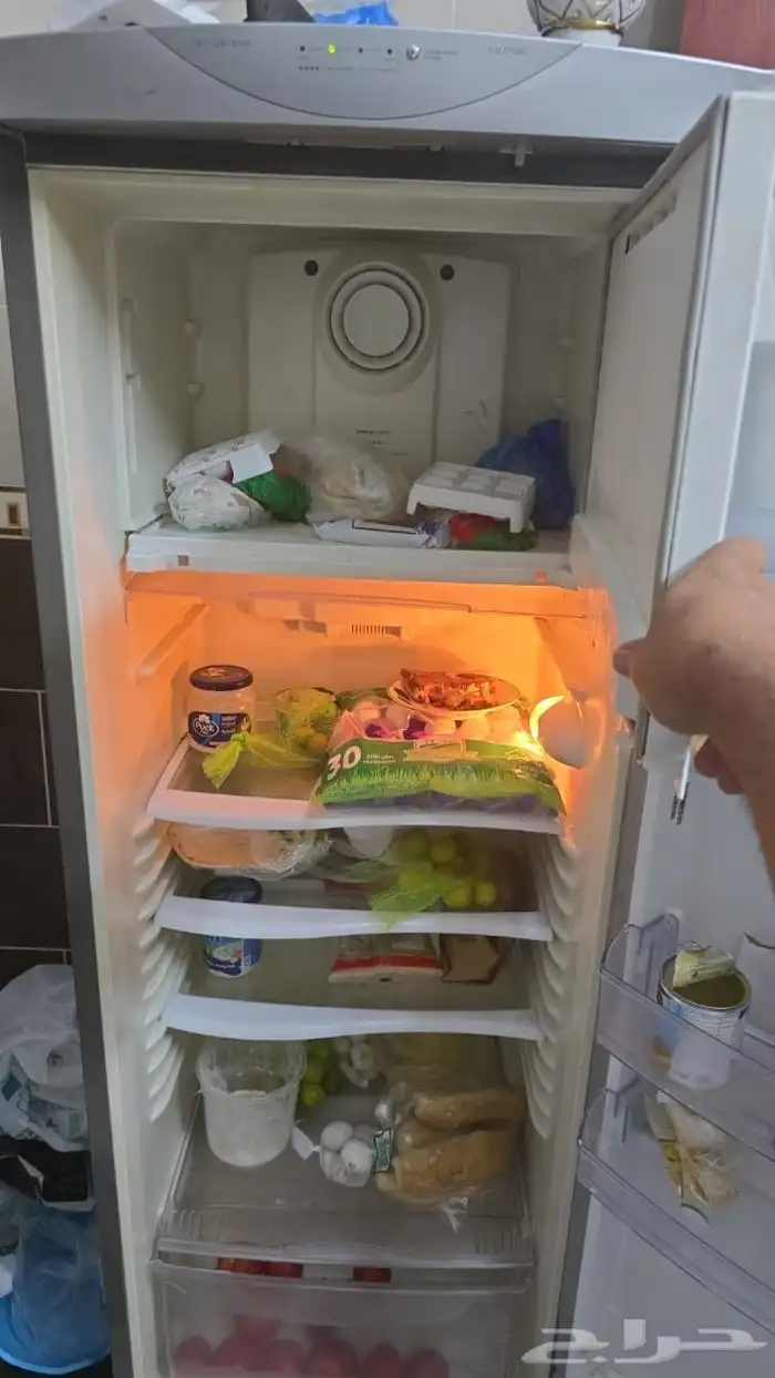 للبيع ثلاجه باب واحد فريزا عادي 0