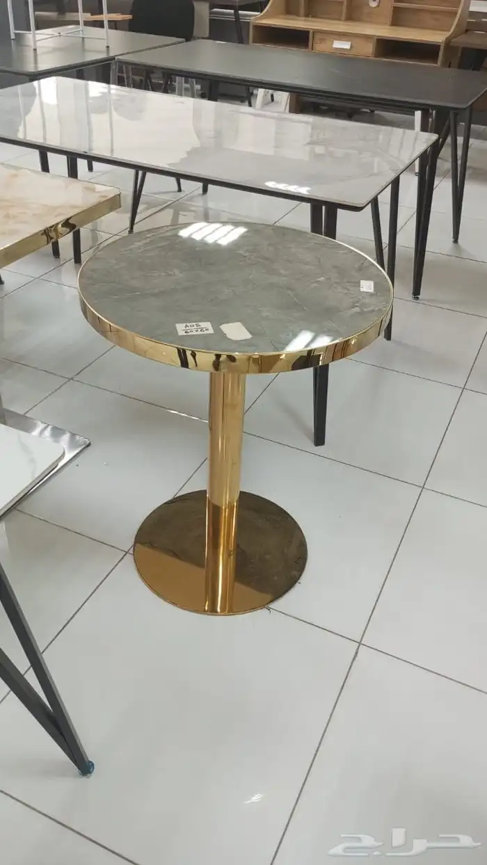 طاولات كافيه ذهبي 2