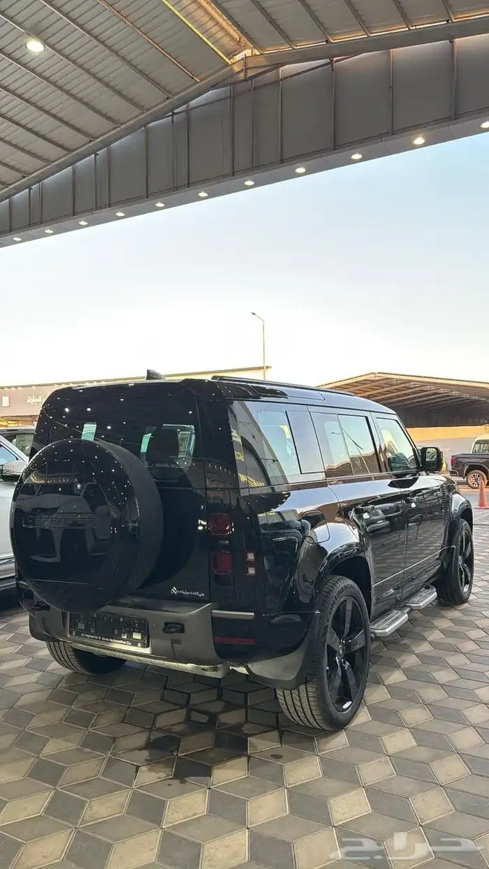 ديفندر - HSE V6 - 110 - خليجي - 2025 7