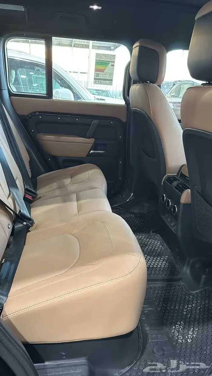 ديفندر - HSE V6 - 110 - خليجي - 2025 3