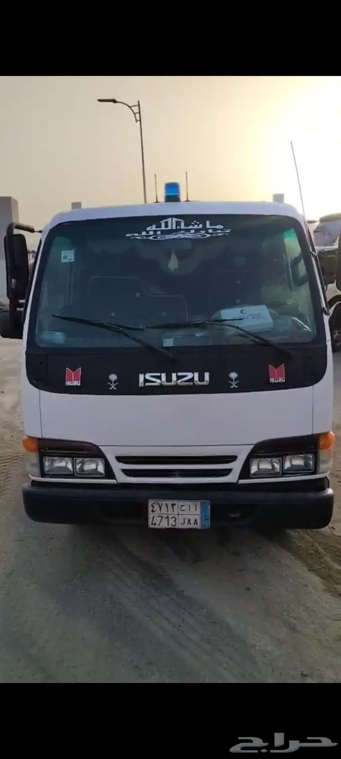 قلاب للبيع 2002 ايسوزو 0