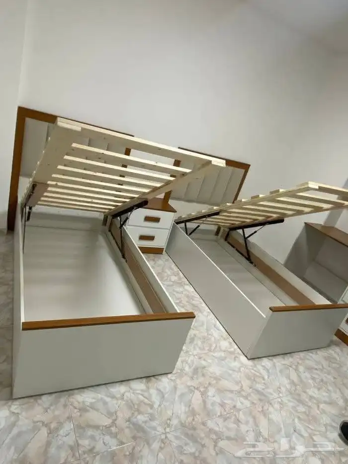 نجار ديكورات 1