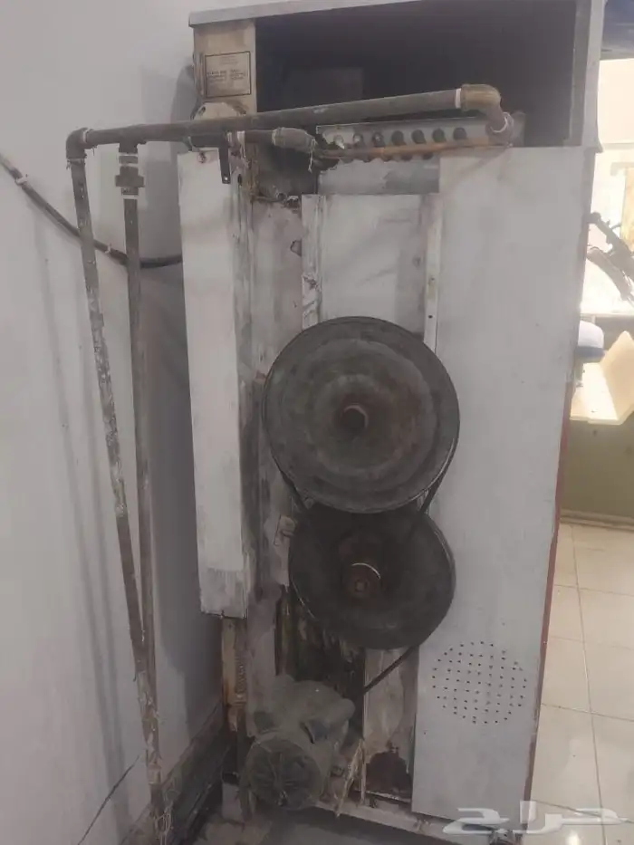 اغراض مغسلة ملابس متنوعه 6
