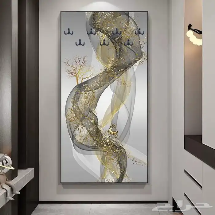 لوحة جدارية مع علاقه ملابس خيارات متعدده 0
