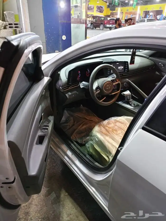 هونداي إلنترا 2022 2