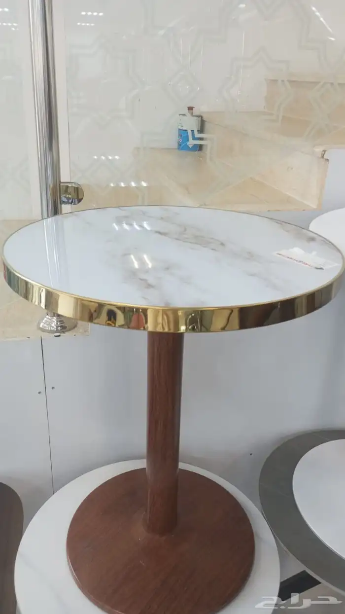 طاولات كافيه ذهبي 7