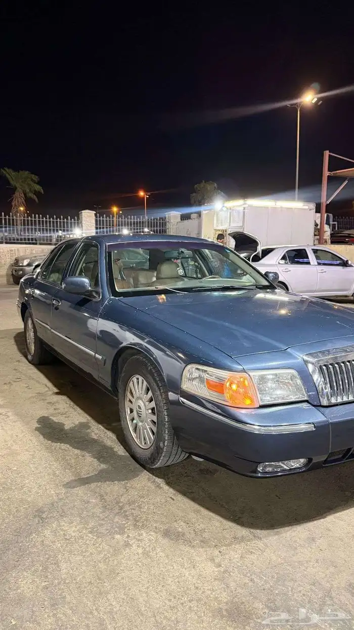 قراند ماركيز 2007 للبيع 3