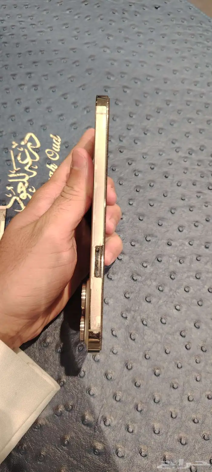 ايفون 14برو ماكس نضيف جدا  مساحه 128 ولا يوجد خدوش 4