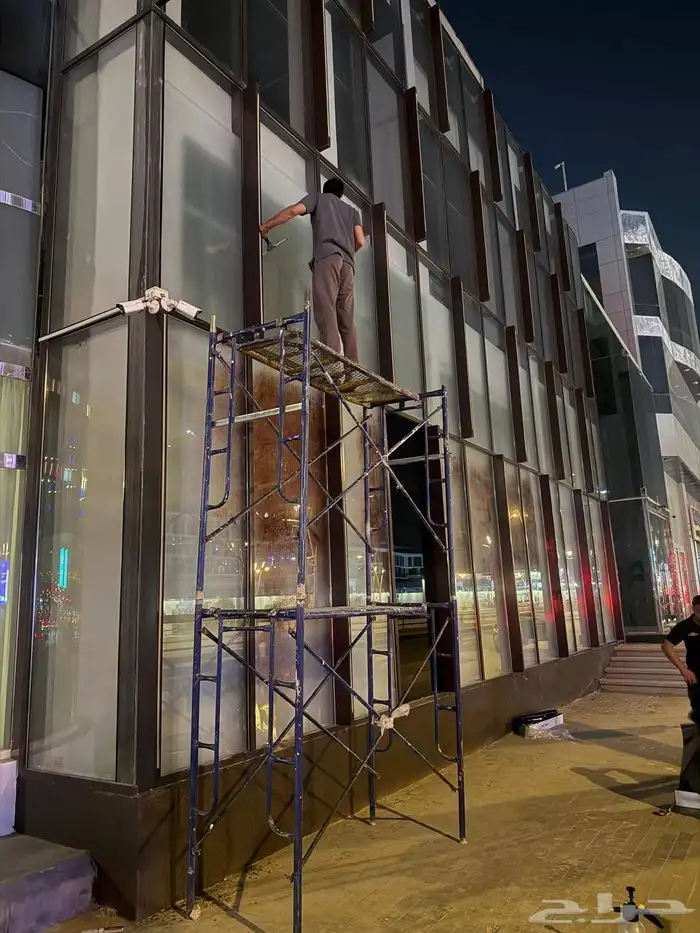 تظليل زجاج وجهات مباني مكاتب محلات منازل 0