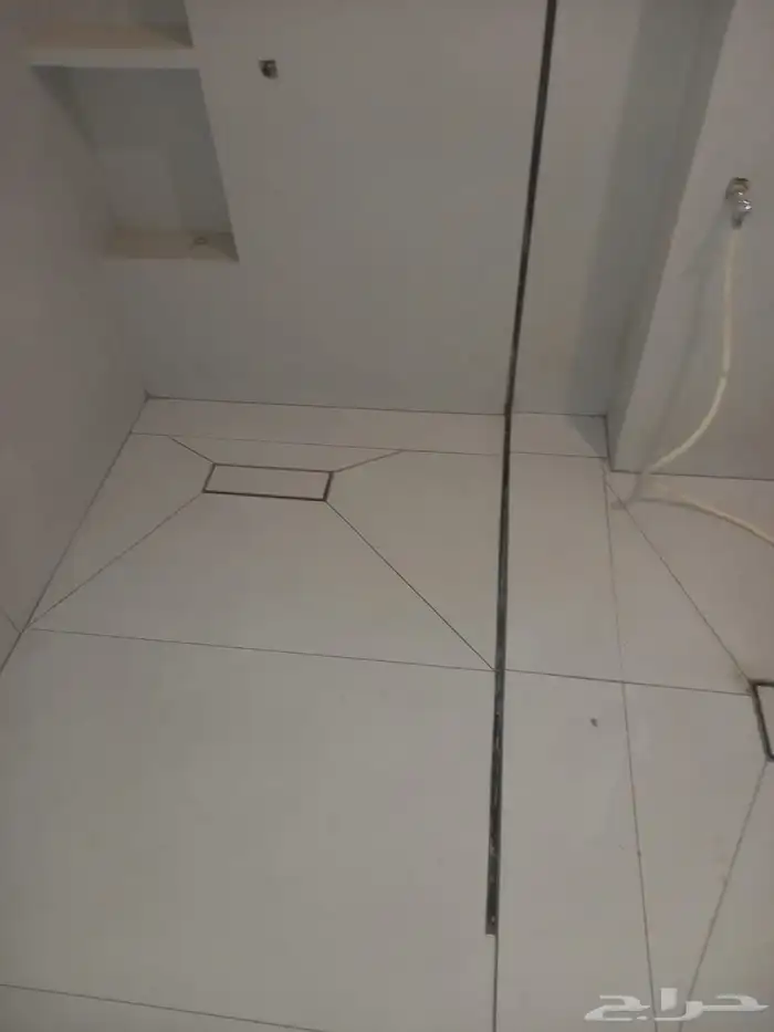 مشرف مواقع مدني ذو خبره 1