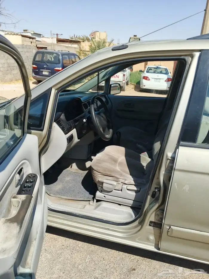 Hyundai trajet 2005 5