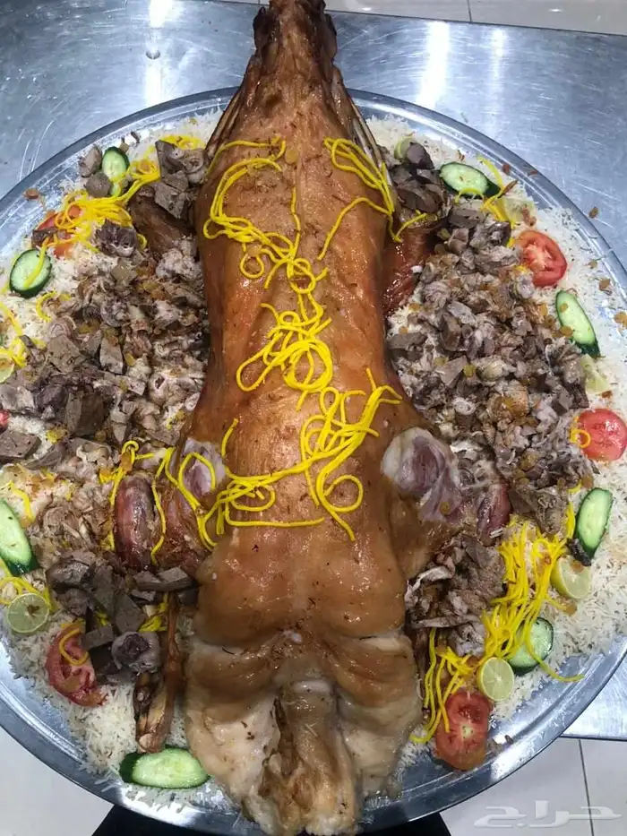 ذبايح حريه مع الطبخ حنيذ بالمرخ شي يبيض الوجه للامانه 3