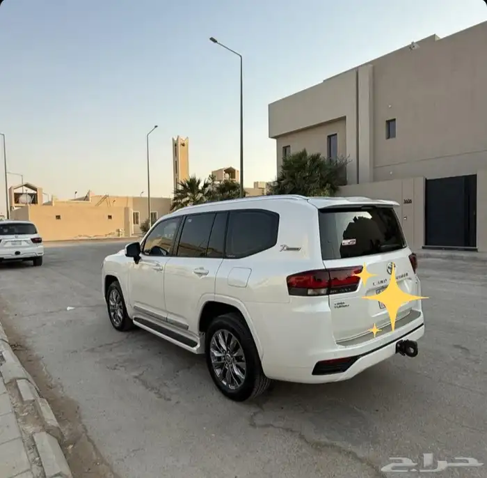 تويوتا لاندكروزر GXR3 2022 2