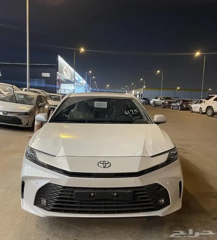 تويوتا كامري LE فتحه 2025 اقساط و كاش 1