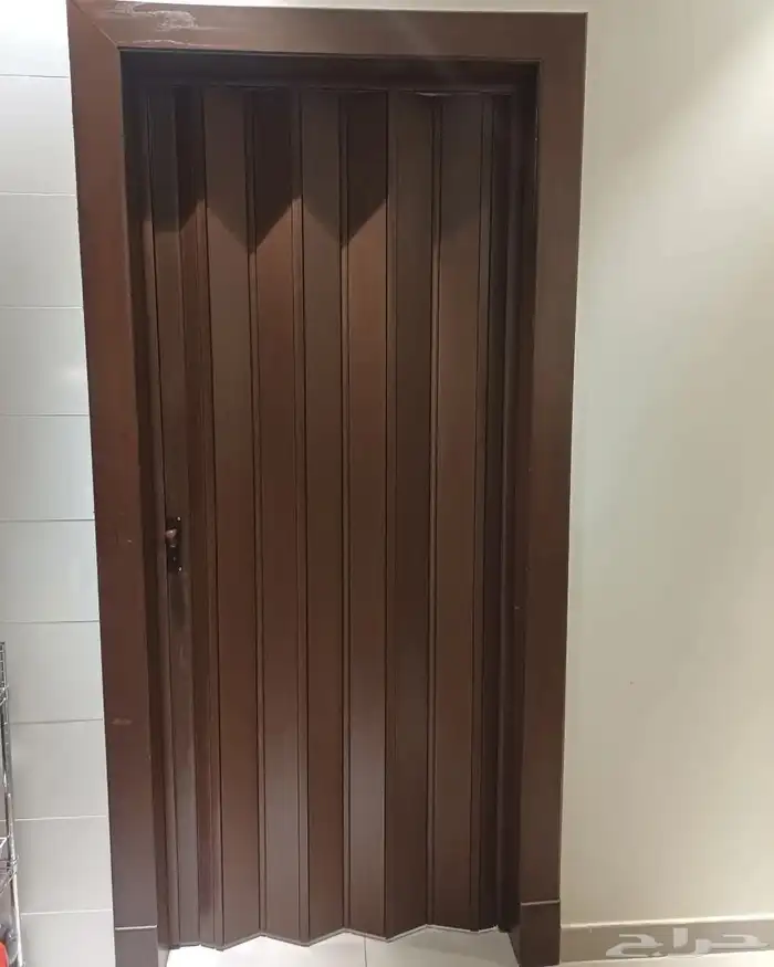 ابواب سحب سحاب سحابة جلد وبلاستيك كورديون 1