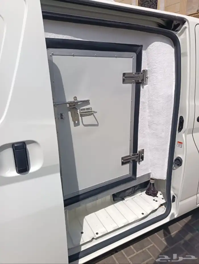 باص بضاعة ثلاجة للتأجير 4