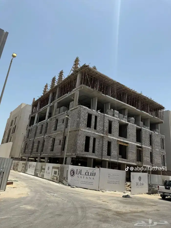 مقاول عام 8