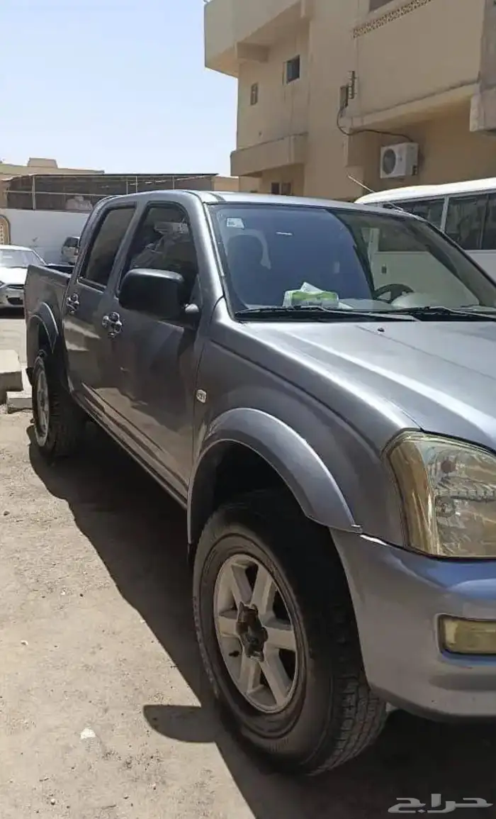 Isuzu 2006 0