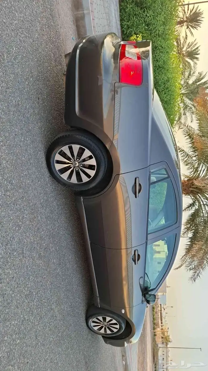 متسوبيشي جالنت 2013 5