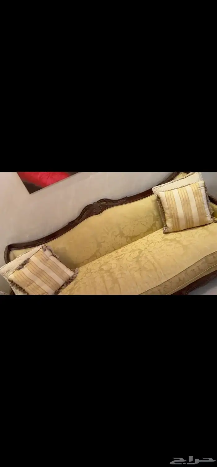 طقم كنب راقي للبيع المستعجل 3