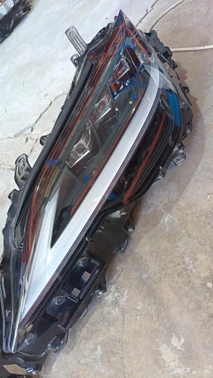 شمعات لكززLS-500-- مديل 2022-2023-2024-2025 1