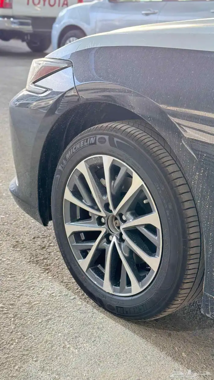 ليكزس ES250 aa 2025 ستاندر 2