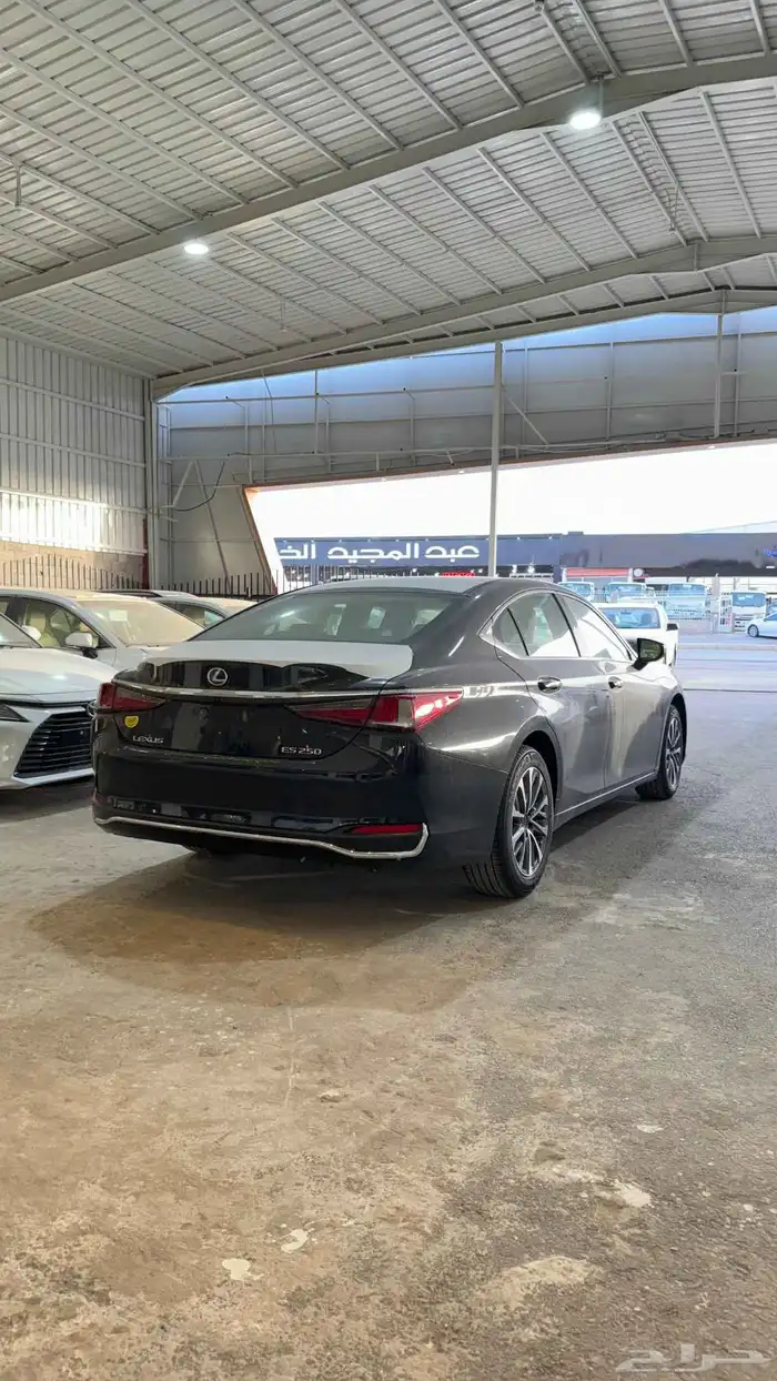 ليكزس ES250 aa 2025 ستاندر 1