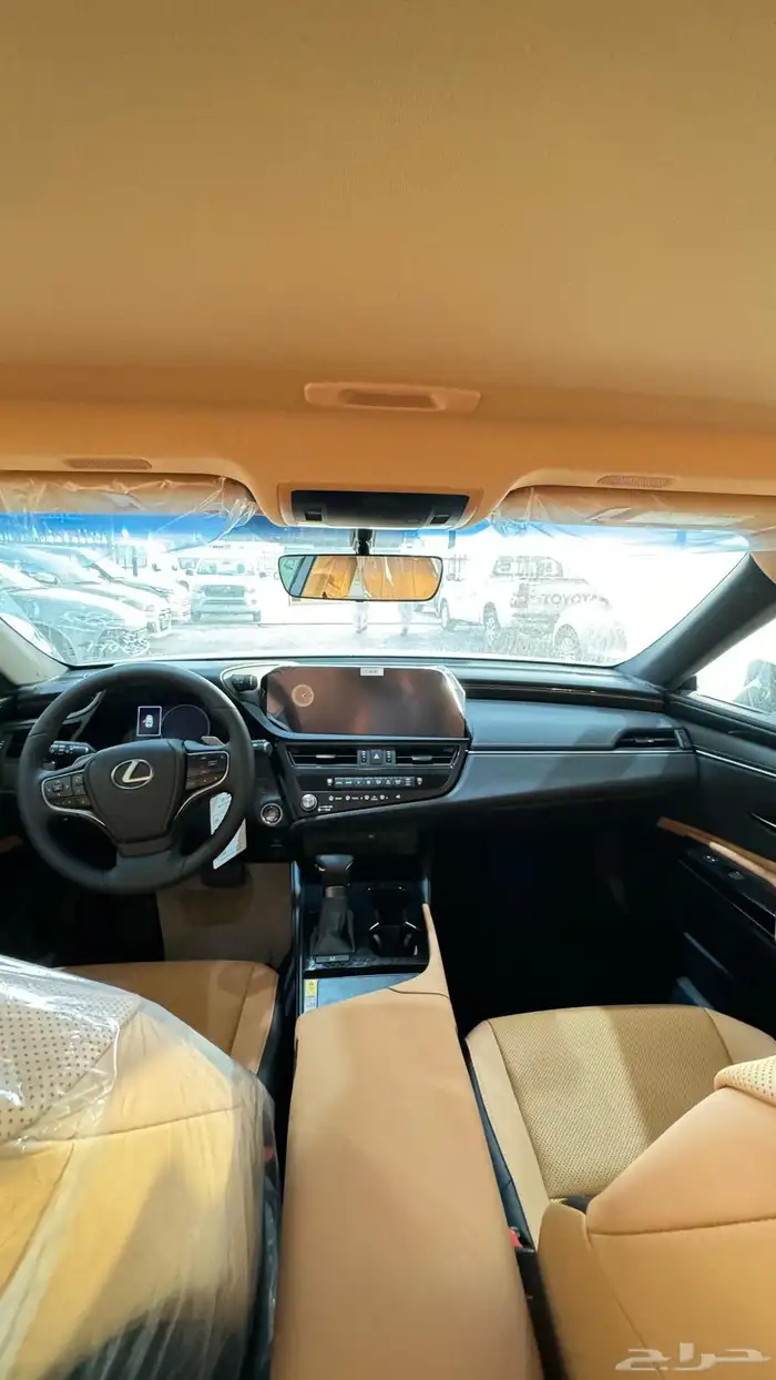 ليكزس ES250 aa 2025 ستاندر 5
