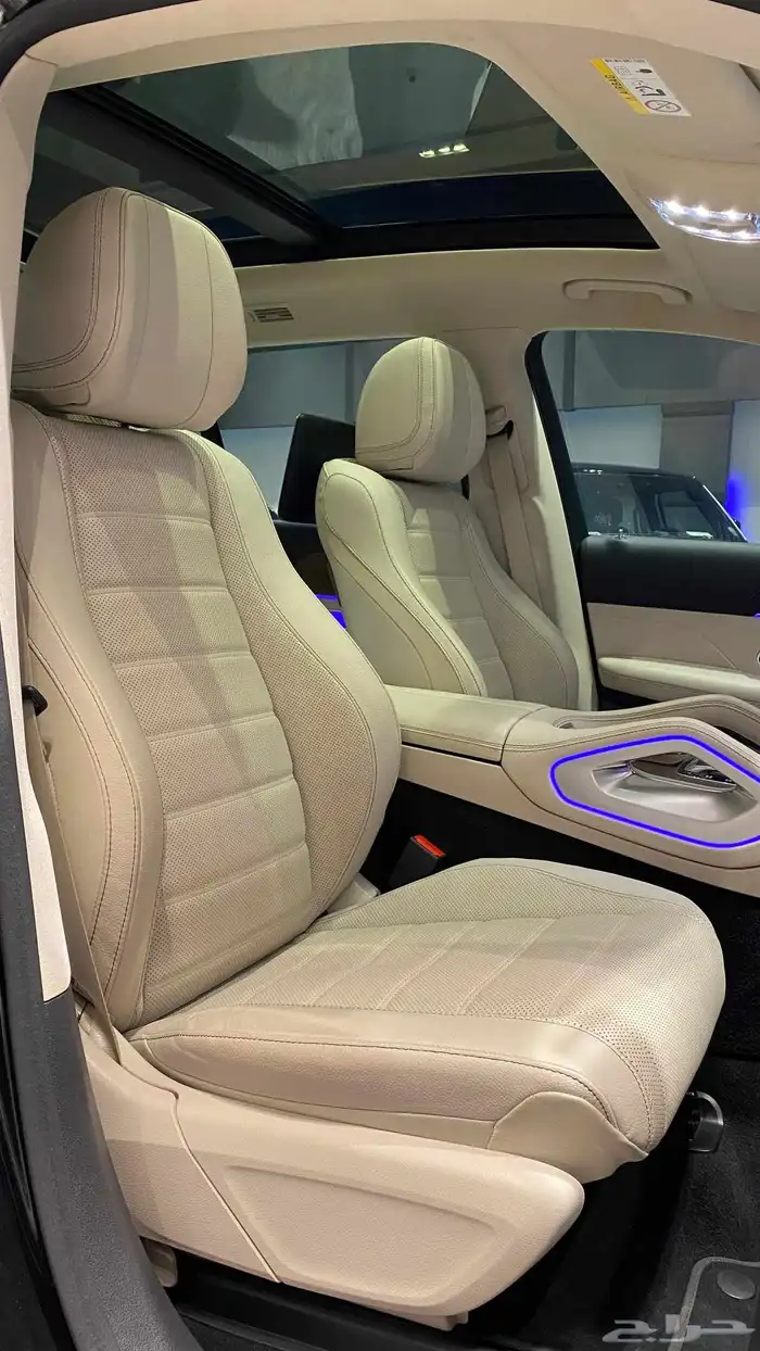 Mercedes GLS580 10
