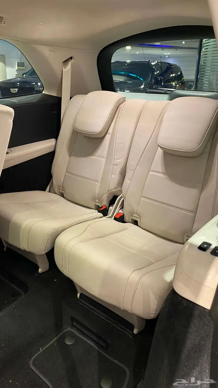 Mercedes GLS580 15
