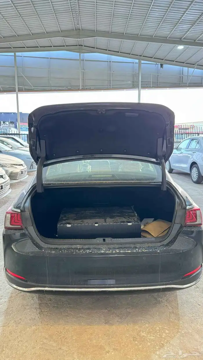 ليكزس ES250 aa 2025 ستاندر 4