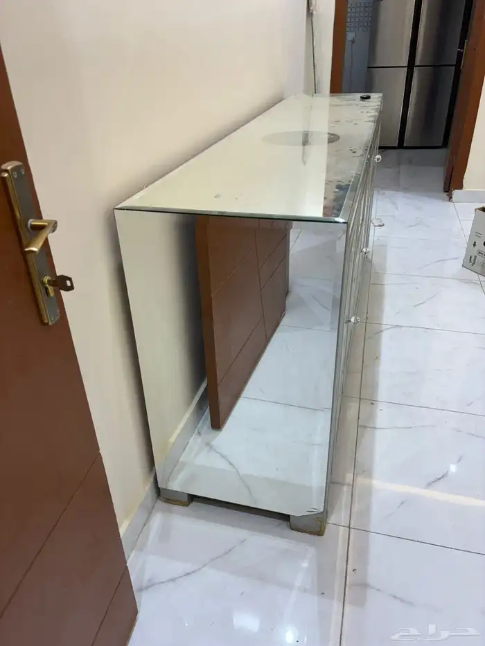 دولاب بوفيه للبيع 1