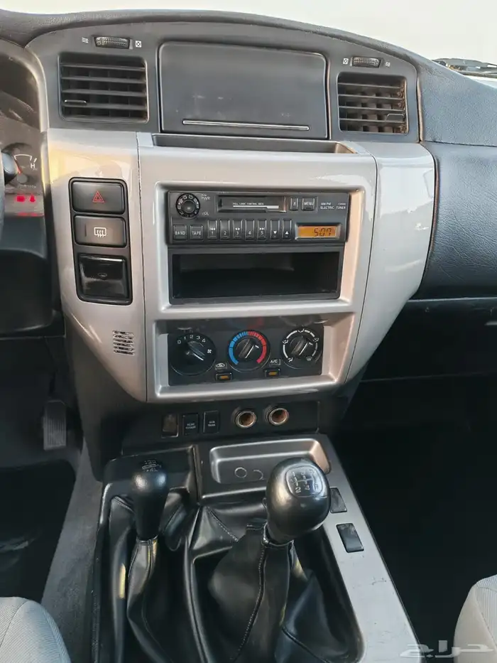 نيسان باترول 25