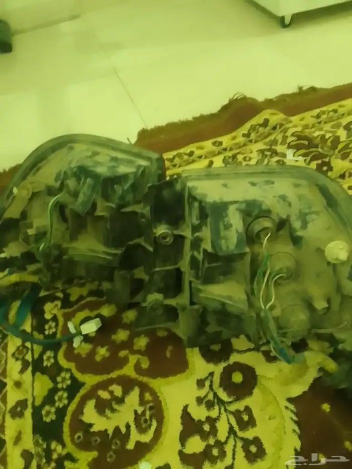 اسطبات لكزس 2000 نظيفة بلمباتها للبيع 3