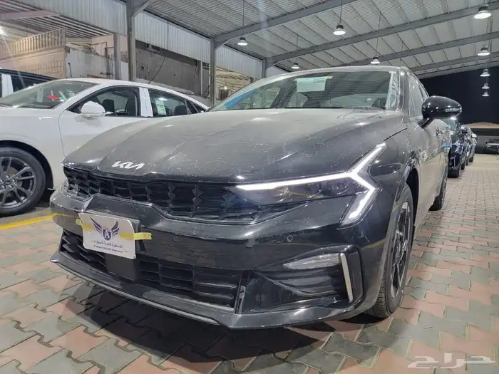 كيا K5 ستاندر مطور 2025 كاش _أقساط جميع البنوك وشركات التموي 1